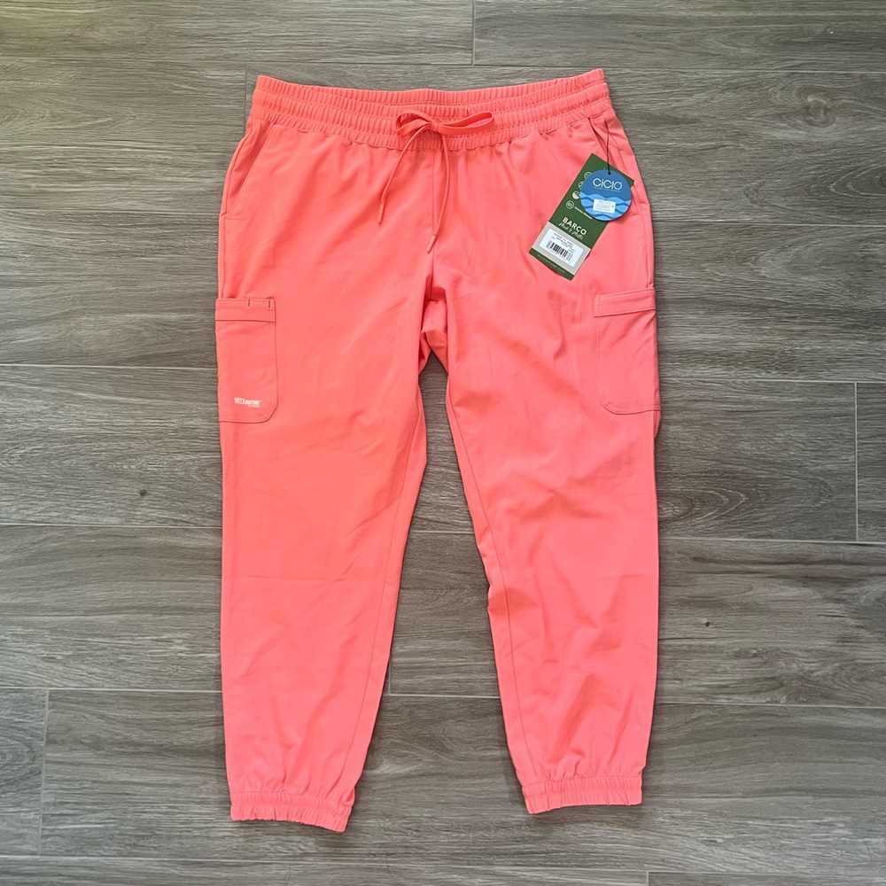 Grey's Anatomy by Barco Evolve STRETCH Terra Women's 6-Pkt Jogger Scrub Petite